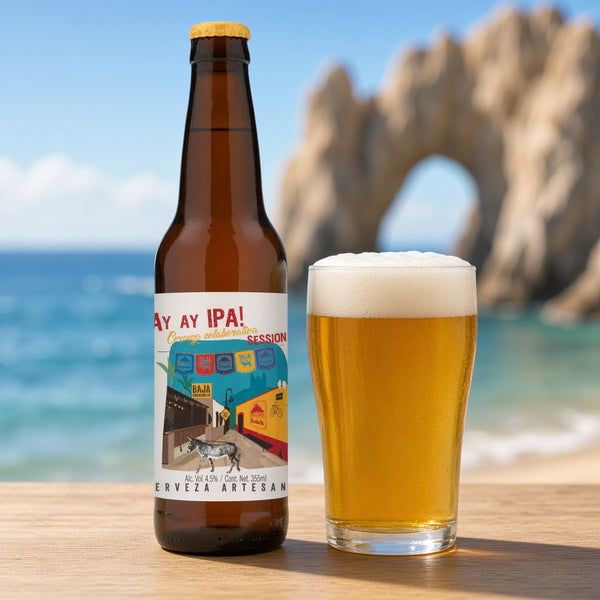 Baja Brewing Ay Ay IPA servida en su copa