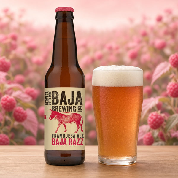 Baja Brewing Razz servida en su copa