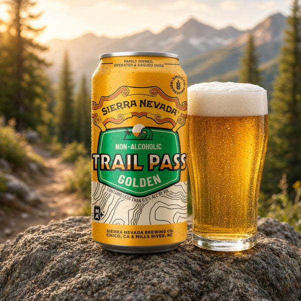 Sierra Nevada Trail Pass Golden servida en su copa
