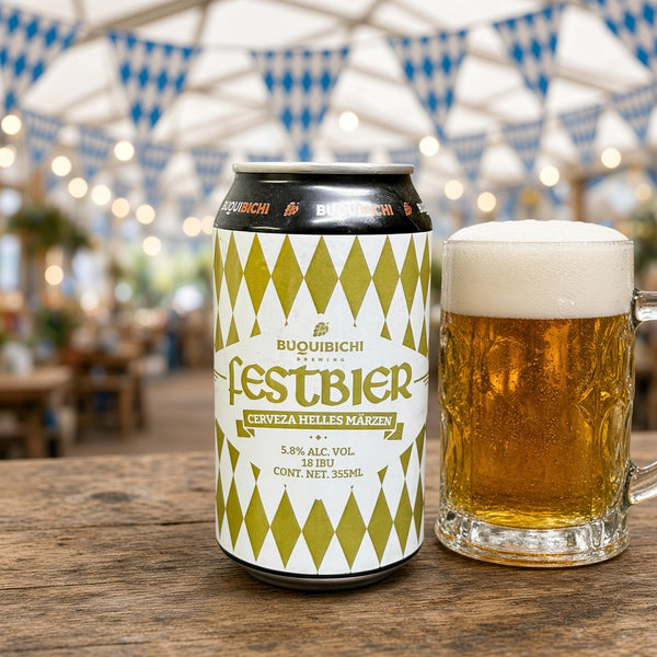 Buquibichi Festbier servida en su copa