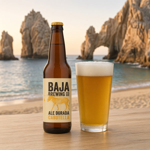 Baja Brewing Cabotella servida en su copa