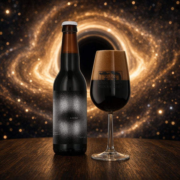 Mikkeller Black Hole servida en su copa
