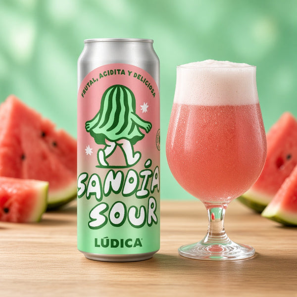 Lúdica Sandía Sour servida en su copa
