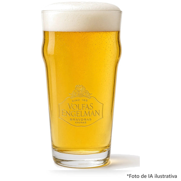 Pinta Volfas Engelman servido con cerveza